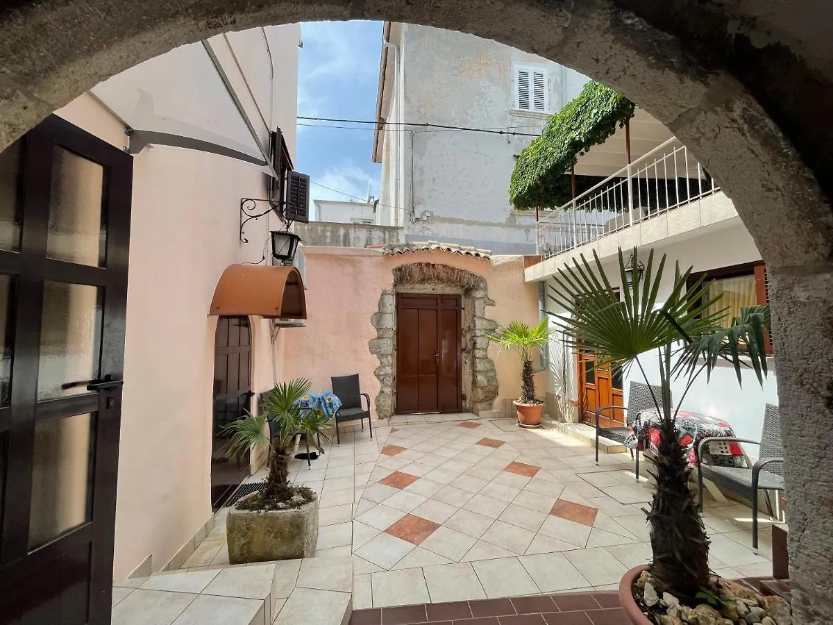 Casa Di Nives Apartment Krk Town Croatia